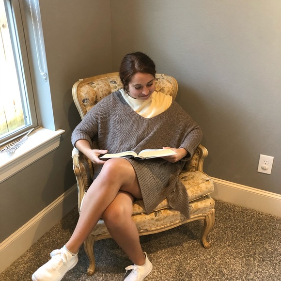 Profile Picture of Mattie Stewart (@mattieas) on Poshmark