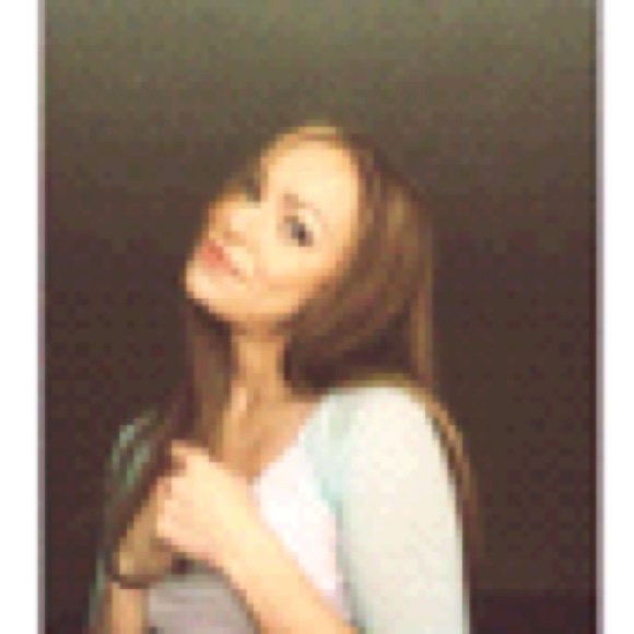 Profile Picture of Bonnie Klopfer (@blk823) on Poshmark