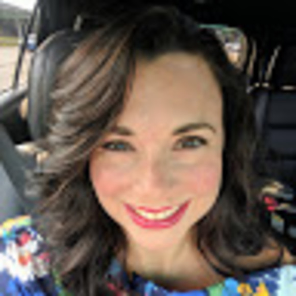 Profile Picture of Shawna Plunkert (@skyblumoon) on Poshmark