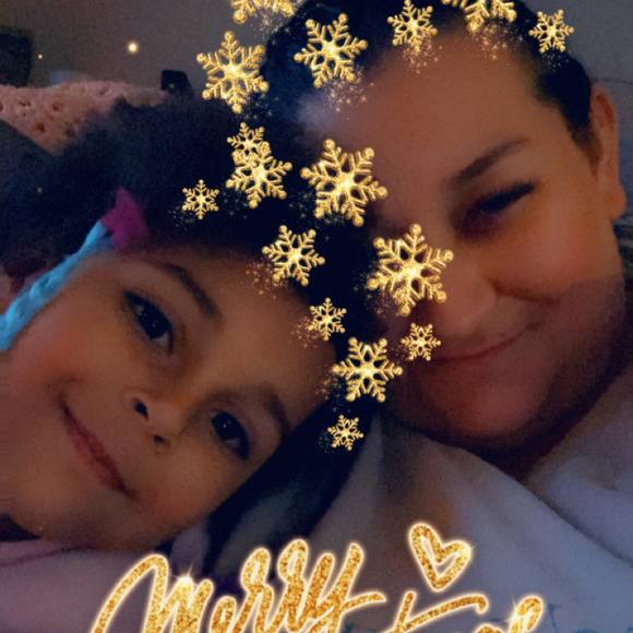 Profile Picture of Crystal Kohls (@crissykohls) on Poshmark