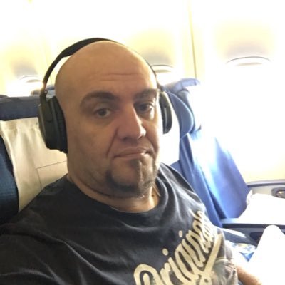Profile Picture of Eric Rodrigues (@EricRod35437343) on Twitter