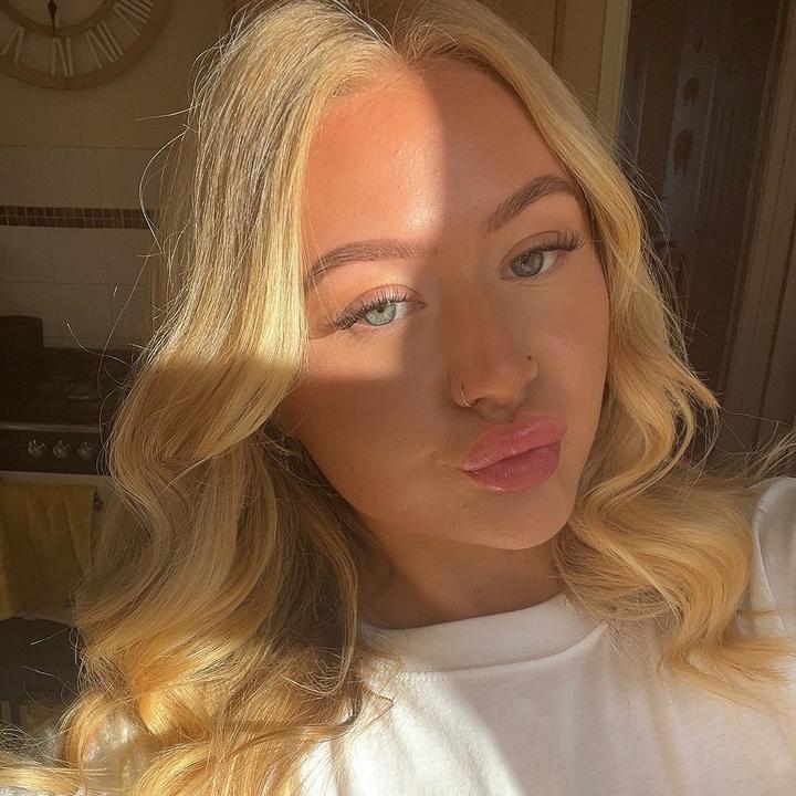 Profile Picture of Hannah Evans (@hannahevanss02) on Tiktok