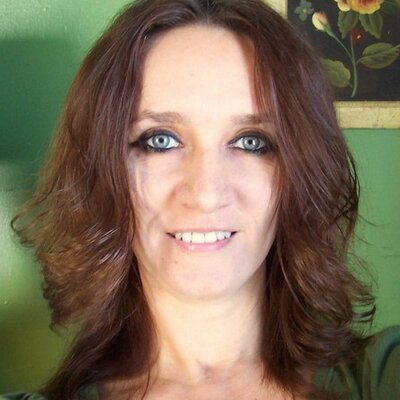 Profile Picture of Patty Moses (@PartyPlanPatty) on Twitter