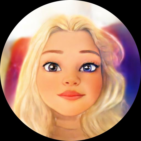 Profile Picture of Dixie Lopez (@piggieprincessa) on Poshmark