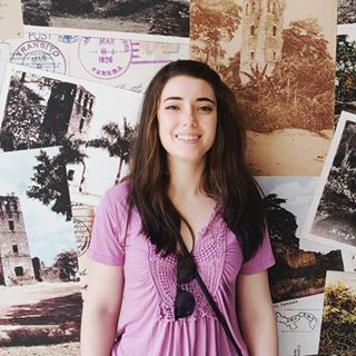 Profile Picture of Abigail Holloway (@abbi.liff) on Facebook