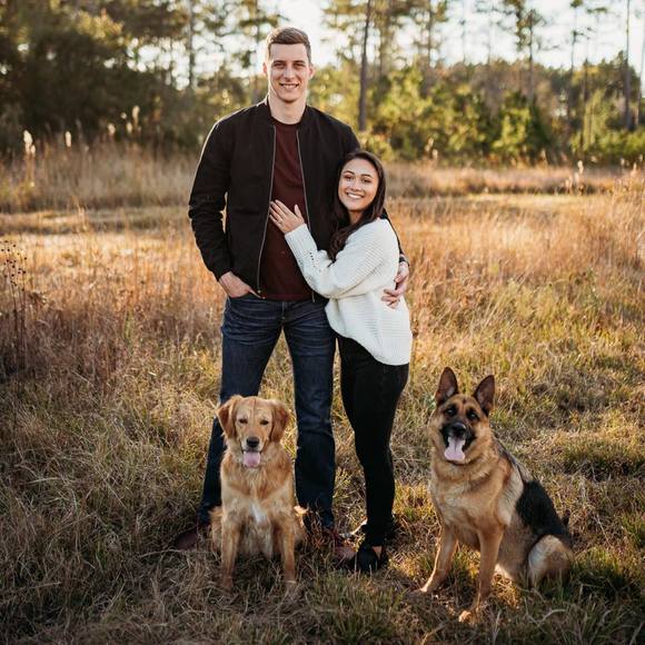 Profile Picture of Dylan Hand (@dylanjhand) on Poshmark