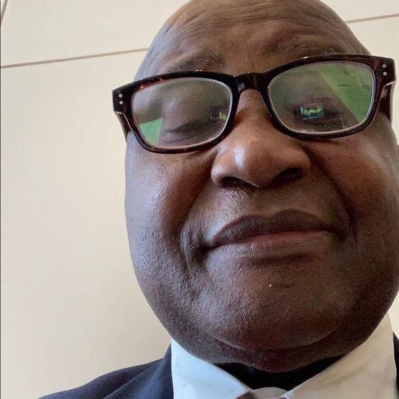 Profile Picture of Hneh Tarty (@hneh) on Poshmark