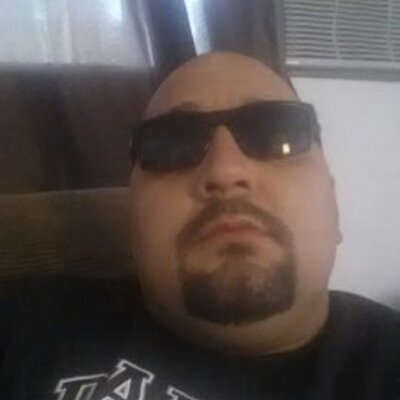 Profile Picture of Andrew Valencia (@bigdrewdezzy) on Twitter