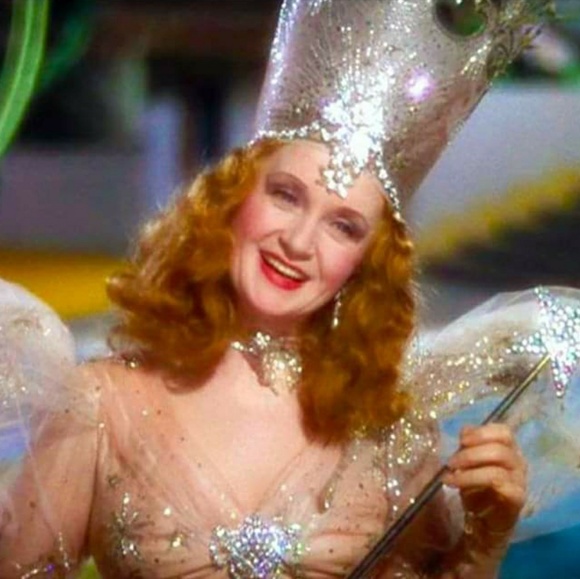 Profile Picture of Julia Contaldi (@girlwithaflyrod) on Poshmark