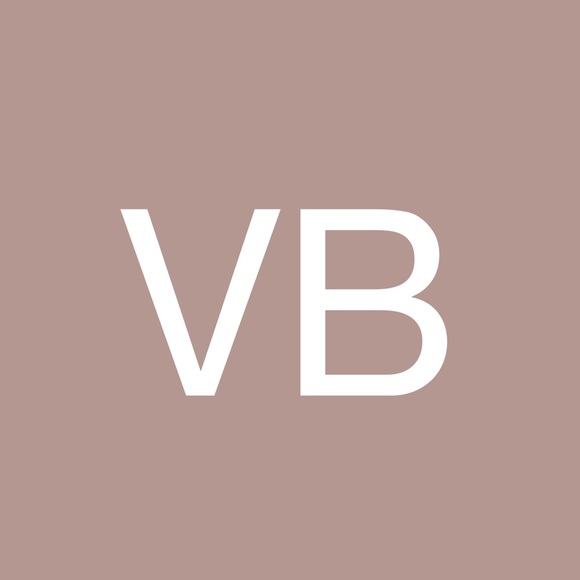 Profile Picture of Vance Brodnik (@vancebrodnik) on Poshmark
