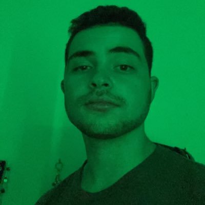 Profile Picture of Michael Weinberg (@michael_alexw21) on Twitter