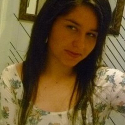 Profile Picture of Alejandra Caro (@alejandracaroib) on Twitter