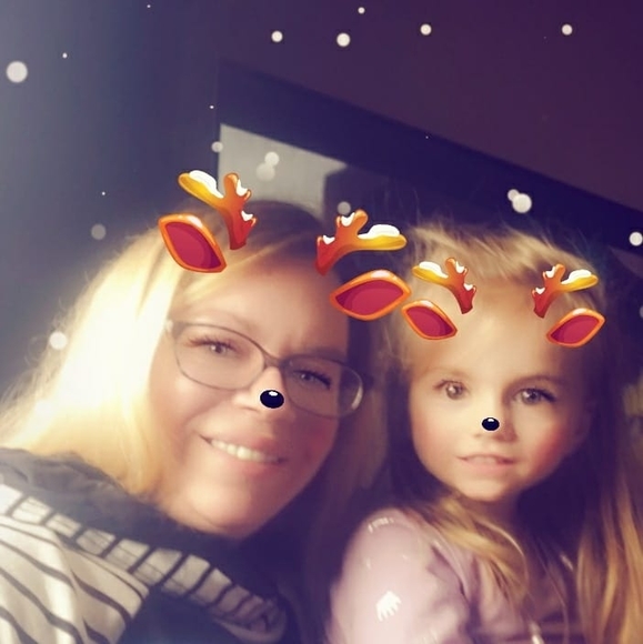 Profile Picture of Melissa Brantmeier (@brantmeier26) on Poshmark