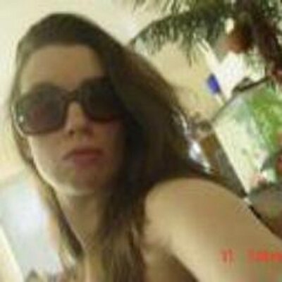 Profile Picture of Jeni Bates (@JeNeeeLyNN) on Twitter
