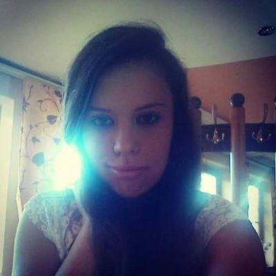 Profile Picture of Julia Günther (@JJuliaTomlinson) on Twitter