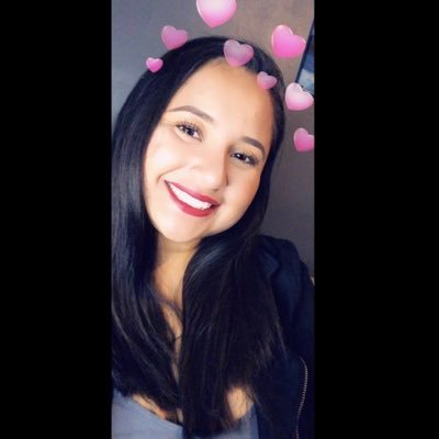 Profile Picture of Carmen Lopez  🤘🏻 (@Carmen_lopez22) on Twitter