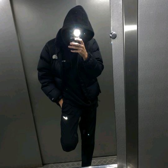 Profile Picture of chrisnikolaidis (@chrisnikolaidis23) on Tiktok