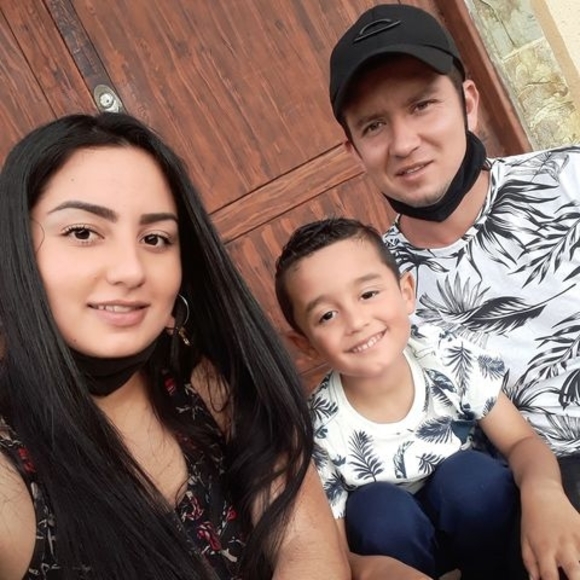 Profile Picture of Andres Cadavid nieto (@andrescadavid85) on Poshmark