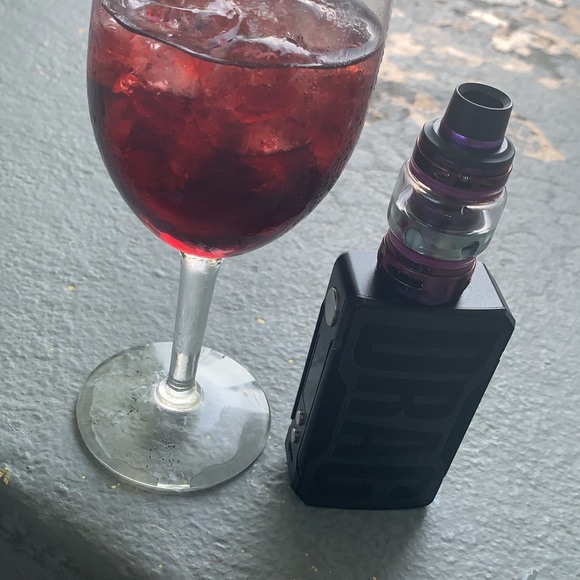 Profile Picture of Randy Ogando (@randy051029) on Poshmark