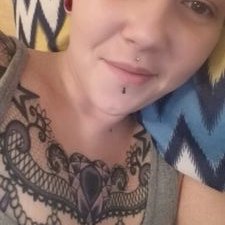 Profile Picture of Julia Anglin (@BarberGirl06) on Twitter