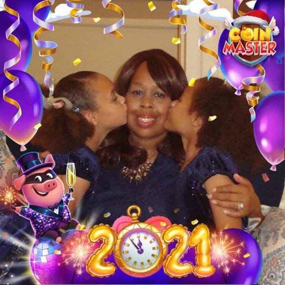 Profile Picture of Lashawnda Scaccianoce (@purplepiscean38) on Poshmark