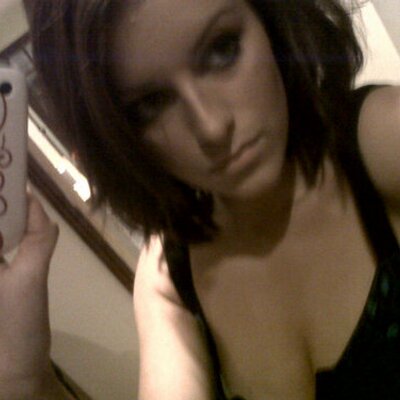 Profile Picture of Diane Elliott (@Diane_Beatrix) on Twitter
