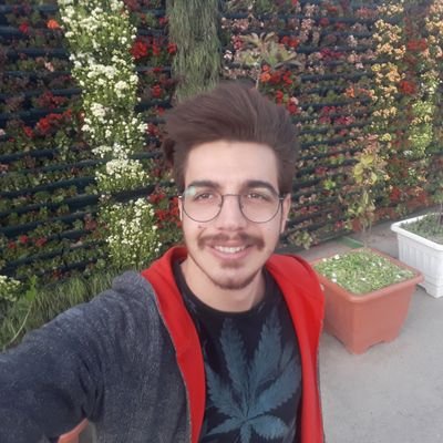 Profile Picture of Javad Taheri (@hichkasboy1996) on Twitter