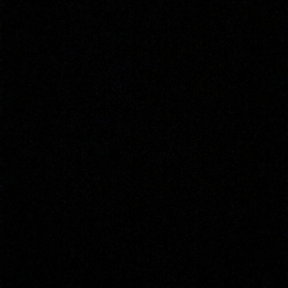 Profile Picture of Kate Vaughn (@kate___17) on Poshmark