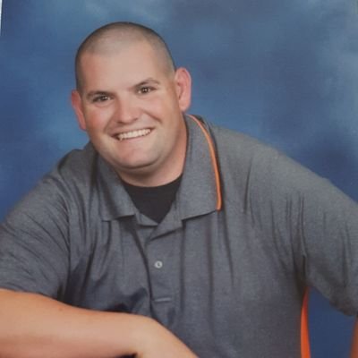 Profile Picture of Eric Deckard (@Edeckard86) on Twitter