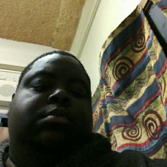Profile Picture of Jeremy Cohen (@bigz_78) on Poshmark