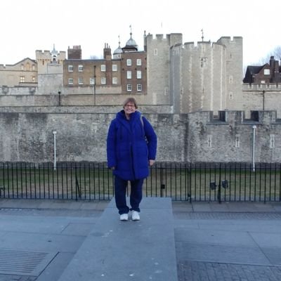 Profile Picture of Jo Nesbitt (@Jbaytaluke) on Twitter