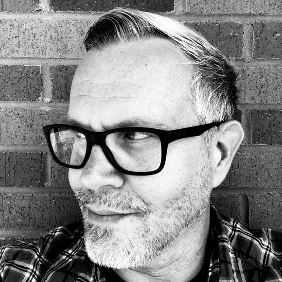 Profile Picture of Shawn Retzlaff (@kawana222) on Poshmark