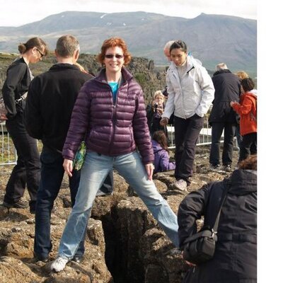 Profile Picture of Nancy Hardy (@NHardyPhysics) on Twitter