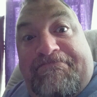 Profile Picture of Jeff Bowlin (@Jeffclaybow) on Twitter