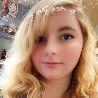 Profile Picture of Hanako Miyuki (@EmilyEnglert2) on Twitter