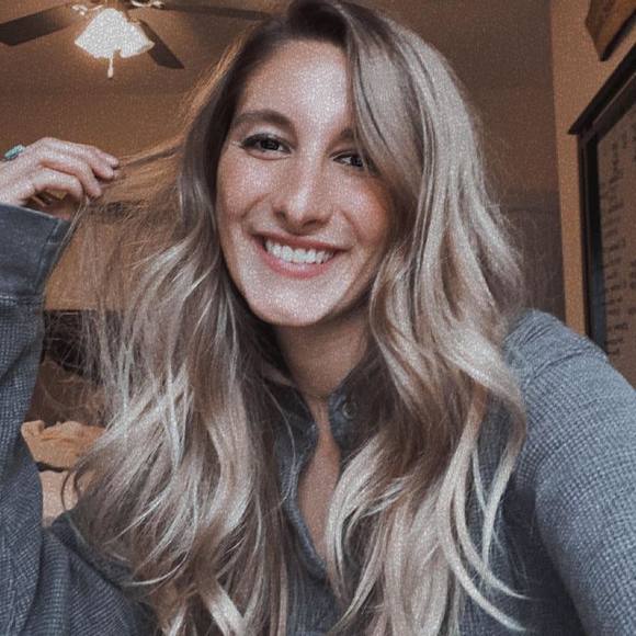 Profile Picture of Kylee Friend (@kygsvb23) on Poshmark