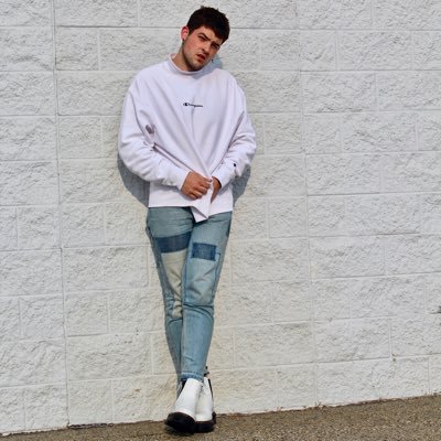 Profile Picture of Jon Benét (@BennetCook) on Twitter
