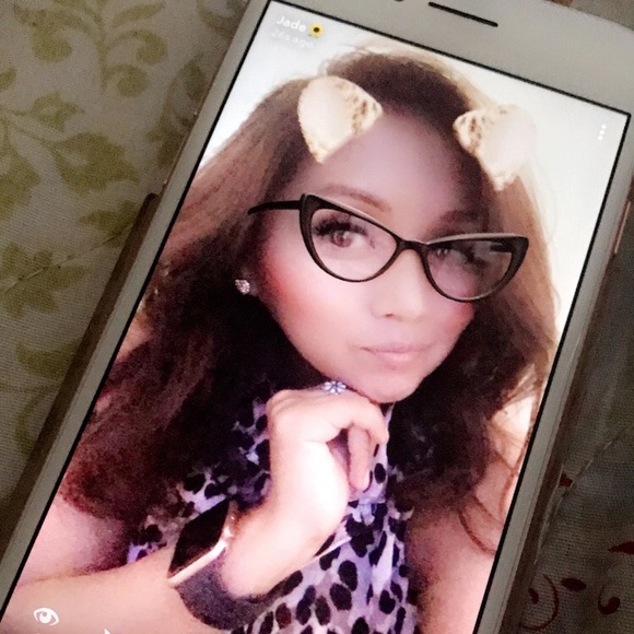Profile Picture of Jerilyn Harrison (@jerilynharrison) on Poshmark