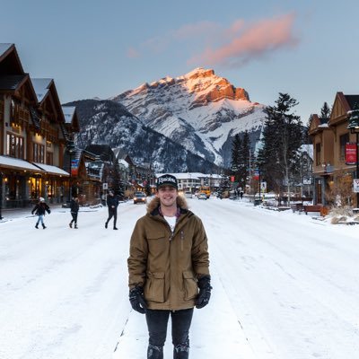 Profile Picture of Tom Schneider (@TomSchneider45) on Twitter