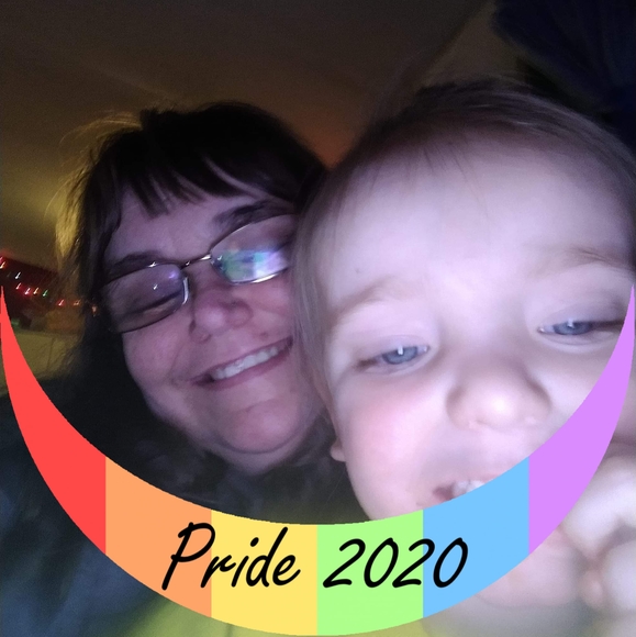 Profile Picture of Wendi Wright (@nibblrs36) on Poshmark