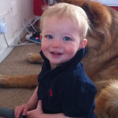 Profile Picture of Kim Symonds (@k_symonds17) on Twitter