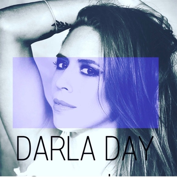 Profile Picture of Darla Day (@darlamday) on Poshmark