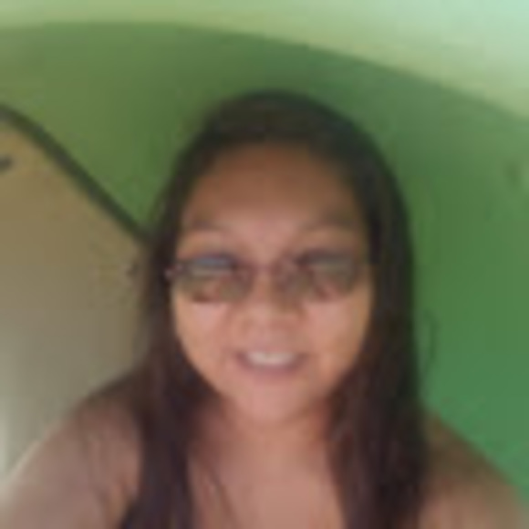 Profile Picture of Talleah Polacca (@tpolacca82) on Poshmark