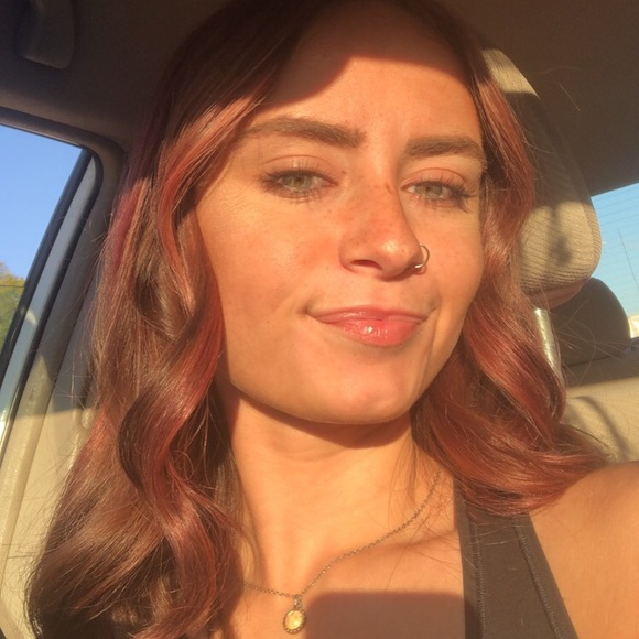 Profile Picture of Erin Mcgovern (@erncud) on Poshmark