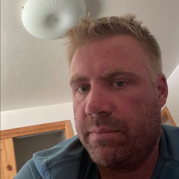 Andy Taschler - Poshmark Profile Picture of Andy Taschler (@altaschler) on Poshmark