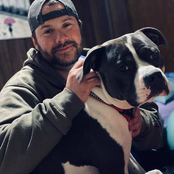 Profile Picture of John Thrush (@johnthrush) on Poshmark