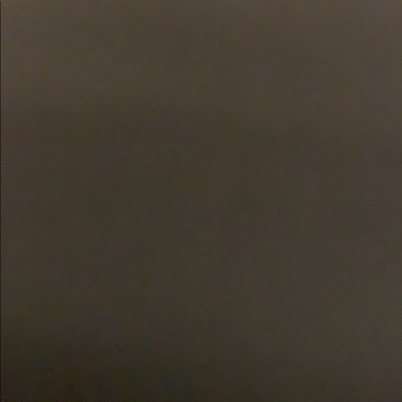 Profile Picture of Luz Ocampo (@luzelenaocampo) on Poshmark