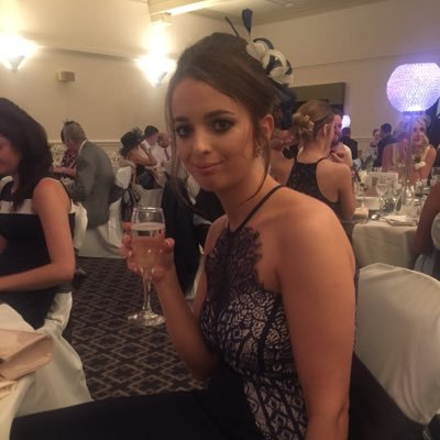 Profile Picture of Leanna Mitchell (@Leannax90) on Twitter