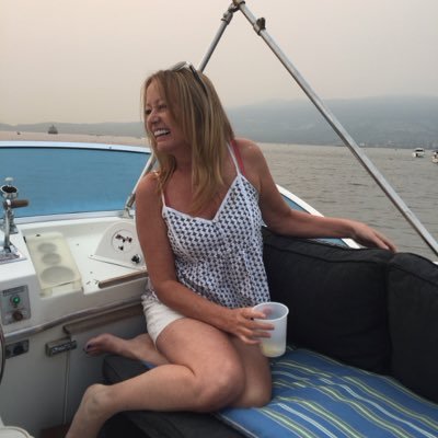 Profile Picture of Michelle Okeeffe (@MichelleOkeef12) on Twitter