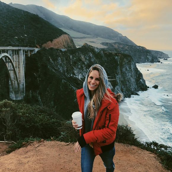 Profile Picture of Taylor Pynn (@brandnew14151) on Poshmark